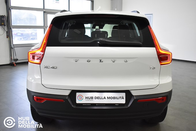 VOLVO XC40 T3 Business
